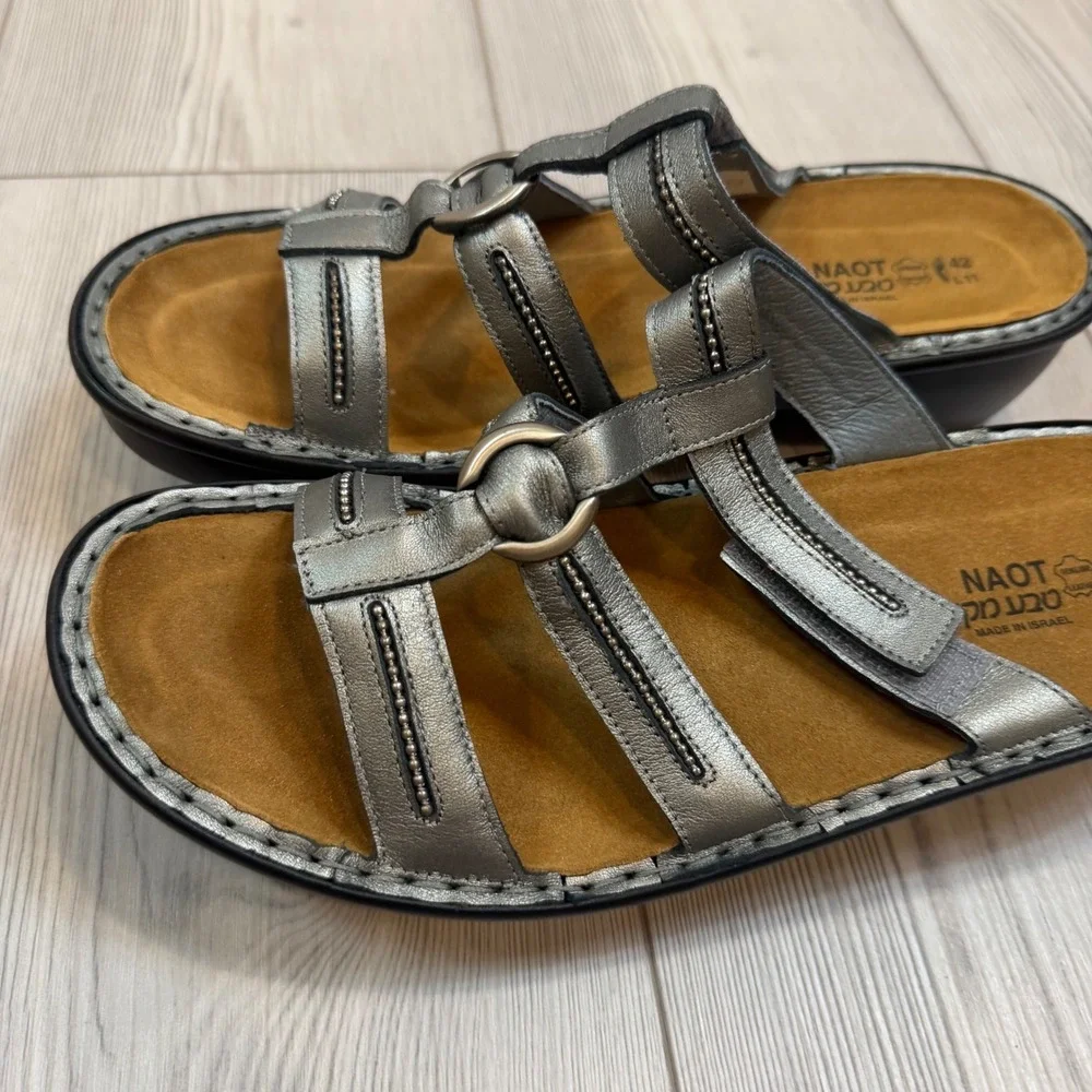 Naot‎ Brasilia Sterling Leather Sandals Silver Metallic Slides Womens 42 L11 NEW
